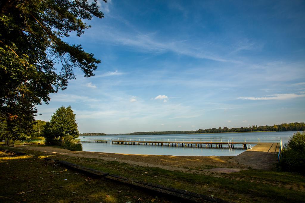 Ow Inter Piast Kalbornia - Z Wlasna Plaza Z Kapieliskiem I Przystania Dąbrówno Buitenkant foto